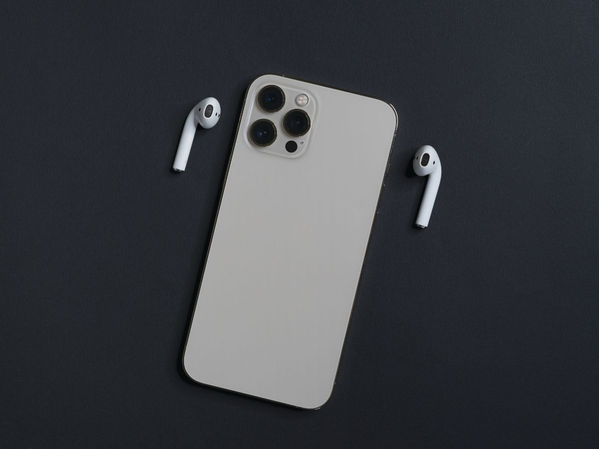 iphone-17-pro-specs-camera-design-expected-launch-price-india iPhone 17 Pro: All You Need to Know About Specs, Camera, and Expected Launch - Photo Gallery
