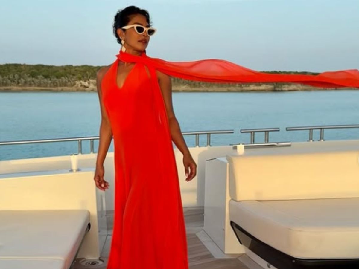 priyanka-chopra-birthday-vacation-family-goals-pictures-nick-jonas-malti-marie-from-bikini-look-to-halter-neck-gown Inside Priyanka Chopra’s Birthday Vacation That’s Setting Major Family Goals - Photo Gallery
