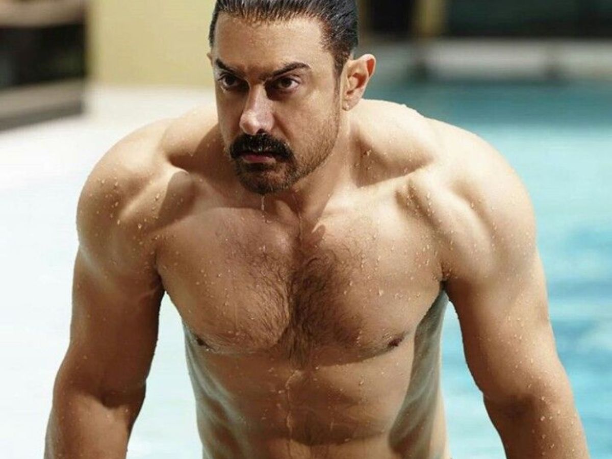 bollywood-celebrities-who-stopped-eating-meat-and-became-vegan-from-alia-bhatt-to-hot-mallika-sherawat Bollywood Actors And Actresses Who Became Vegan And Why - Photo Gallery