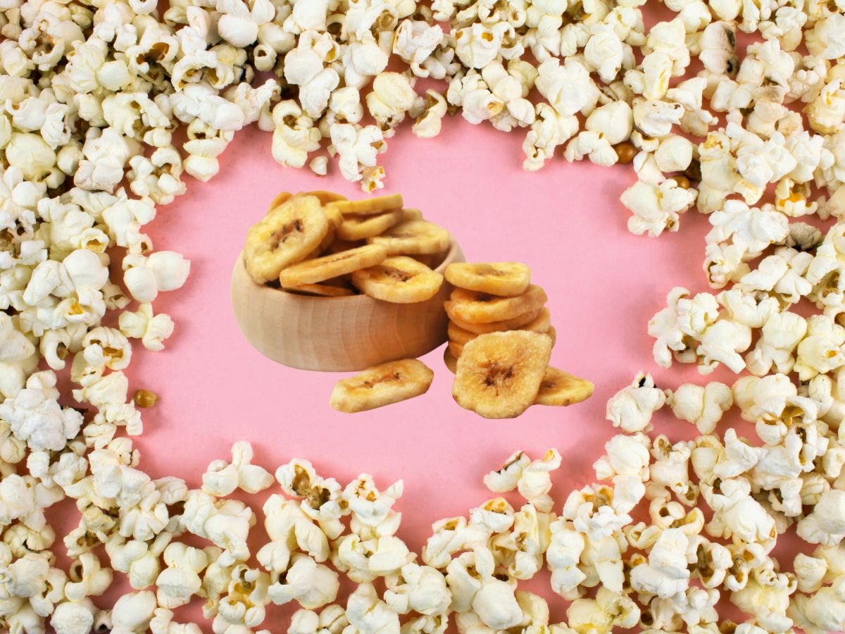 popcorn-versus-banana-chips-which-one-is-healthier-for-your-health Popcorn VS Banana Chips: Which One Is Healthier? - Photo Gallery
