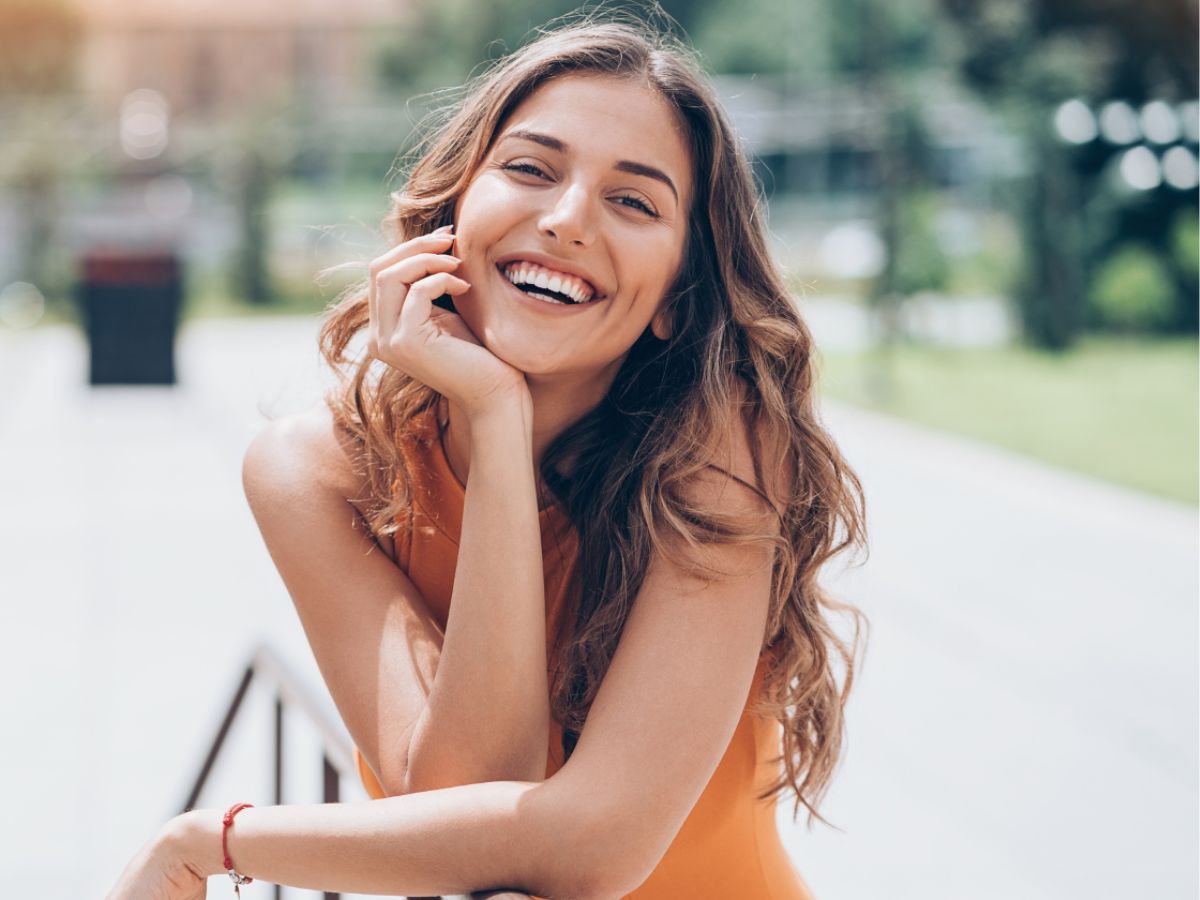 6-quiet-habits-of-private-people-who-avoid-social-media 6 Quiet Habits of People Who Stay Private and Avoid Posting Anything on Social Media - Photo Gallery