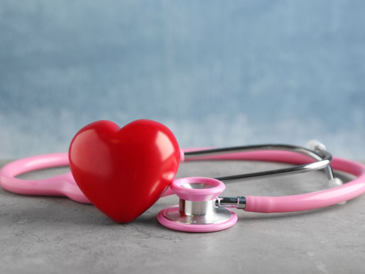 top-6-shocking-signs-and-symptoms-of-heart-blockage-you-should-not-ignore-heart-blockage-warning-signs-symptoms Top 6 Shocking Signs and Symptoms of Heart Blockage You Shouldn’t Ignore - Photo Gallery