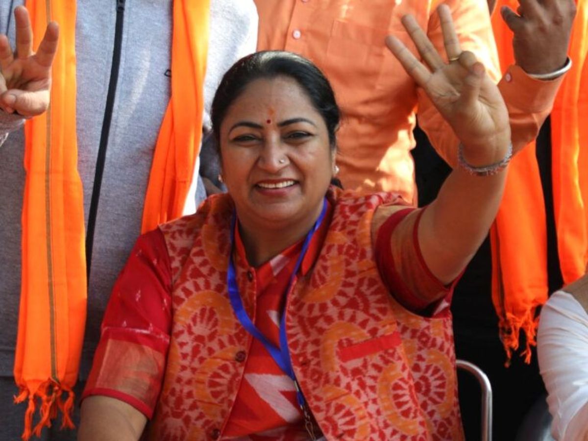 happy-birthday-delhi-cm-rekha-gupta-celebrating-the-leader-who-rose-through-the-ranks Municipal Governance Experience(Image Credit- Google) - Photo Gallery