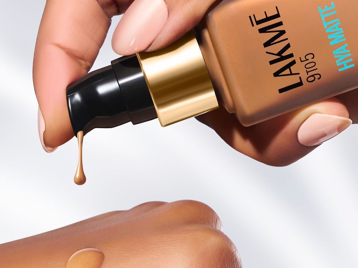 top-10-affordable-makeup-brands-in-india-2025-edition-from-maybelline-to-lakm Top 10 Affordable Makeup Brands In India (2025 Edition) - Photo Gallery