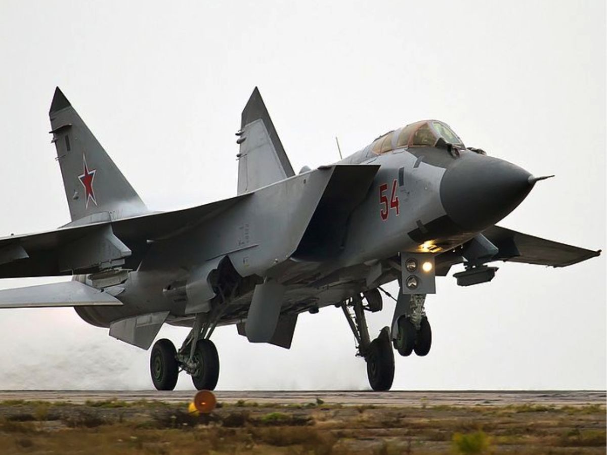 top-6-countries-with-most-advanced-fighter-jets-in-the-world-top-ranked-from-us-to-france Nations with the Strongest Air force: 6 Countries Leading in Advanced Fighter Jet Technology - Photo Gallery
