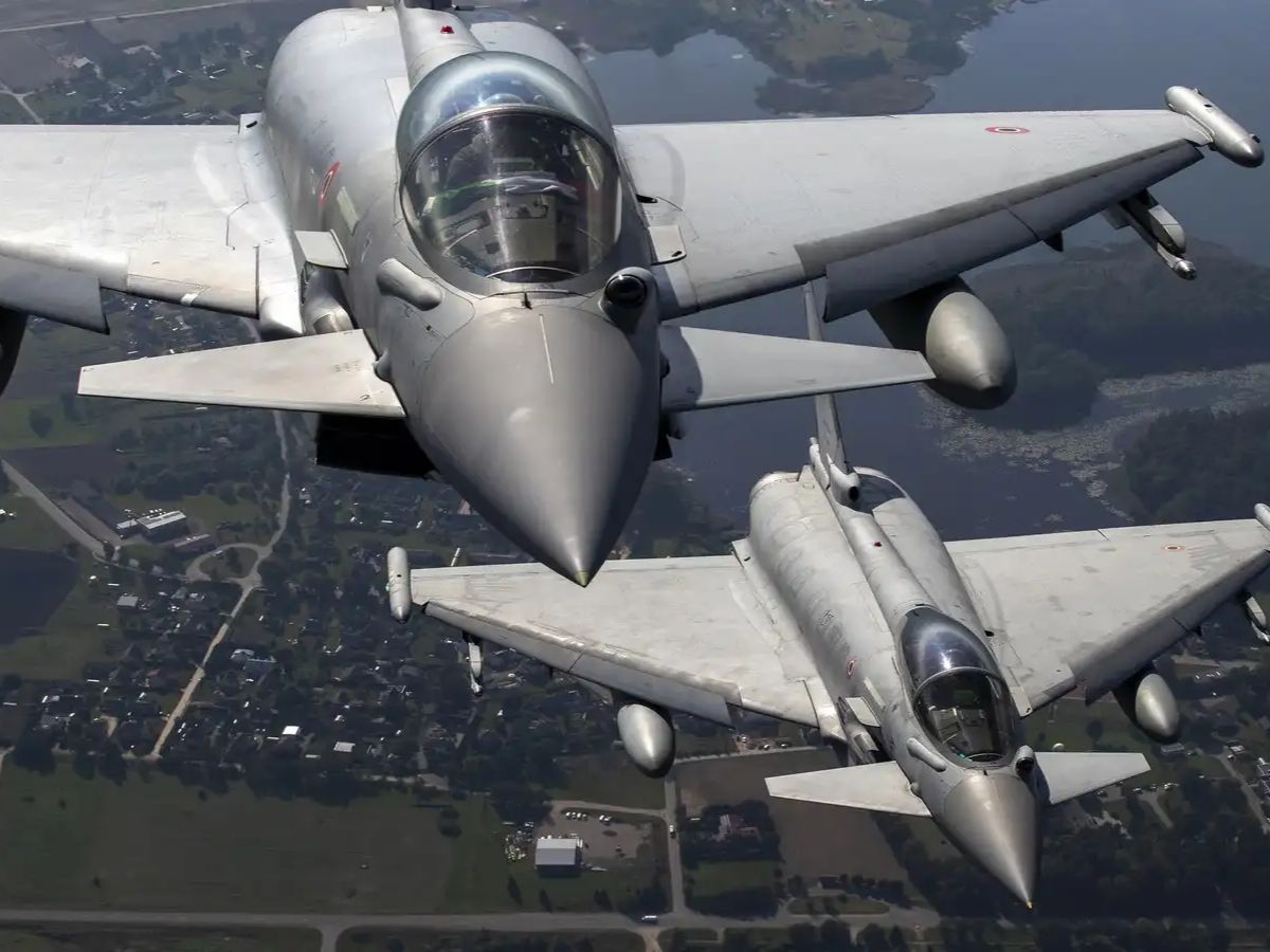 top-6-countries-with-most-advanced-fighter-jets-in-the-world-top-ranked-from-us-to-france Nations with the Strongest Air force: 6 Countries Leading in Advanced Fighter Jet Technology - Photo Gallery