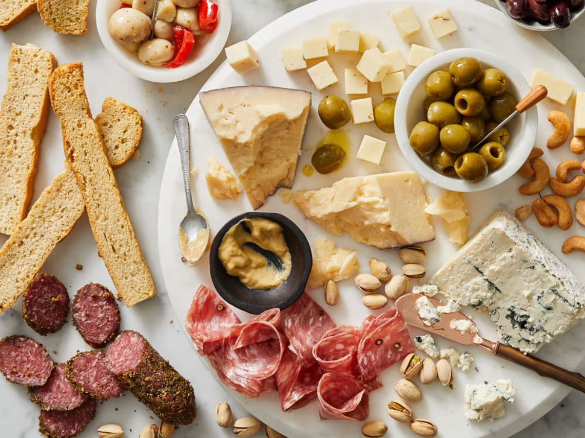 foods-to-avoid-before-bedtime-for-better-sleep-and-health-from-spicy-food-to-cheese-and-drinks Want to Sleep Better? Avoid These 6 Foods Before You Hit the Pillow - Photo Gallery