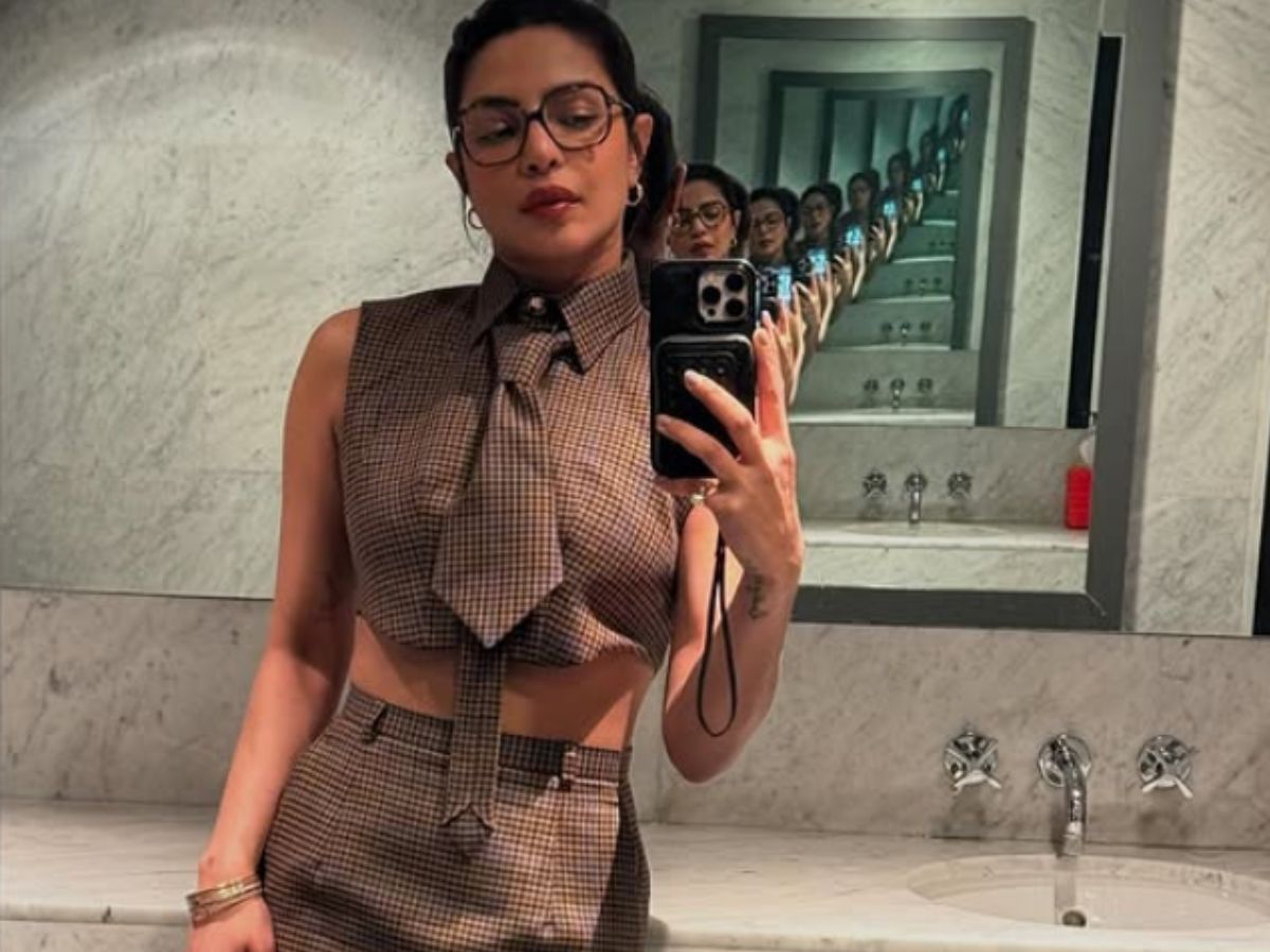 top-7-priyanka-chopra-inspired-fashion-looks-for-your-birthday-outfits-to-make-your-party-wardrobe-stylish Top 7 Priyanka Chopra-Inspired Fashion Looks for Your Birthday Outfits - Photo Gallery