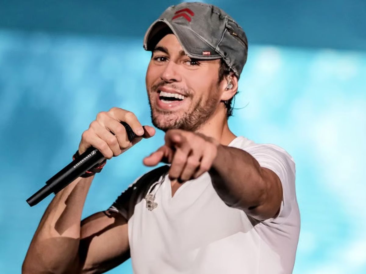 Check These 5 Upcoming Concerts in India Worth Travelling For: Coldplay, Travis Scott, Enrique & More in 2025 - Photo Gallery