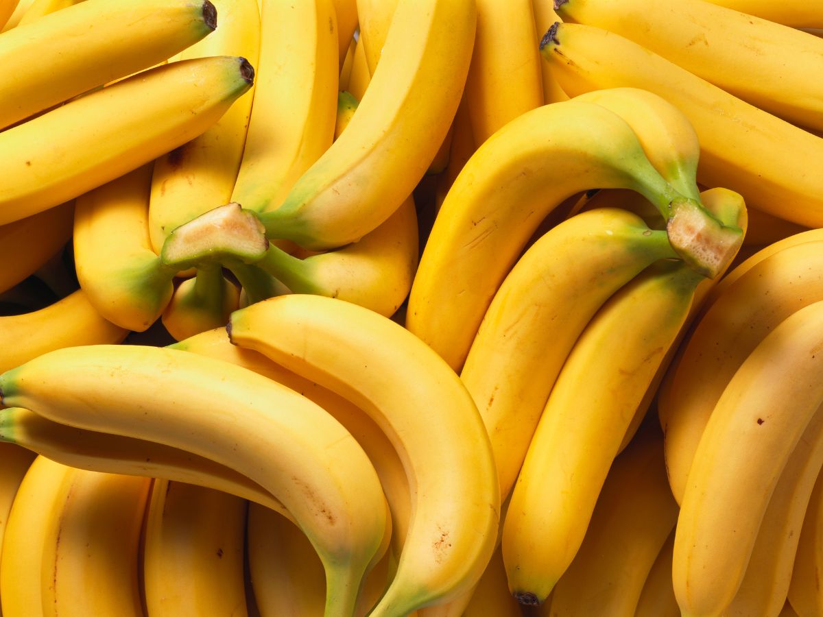 top-7-magnesium-rich-fruits-that-help-fight-inflammation-naturally Top 7 Magnesium-Rich Fruits That Help Fight Inflammation Naturally - Photo Gallery