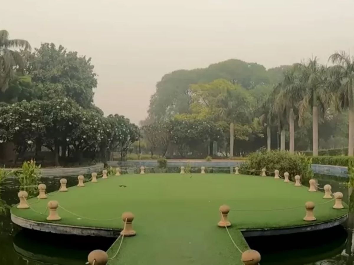 5-best-delhi-picnic-spots-to-visit-after-india-gate-ban India Gate Off-Limits? Try These 5 Stunning Picnic Spots in Delhi Instead - Photo Gallery