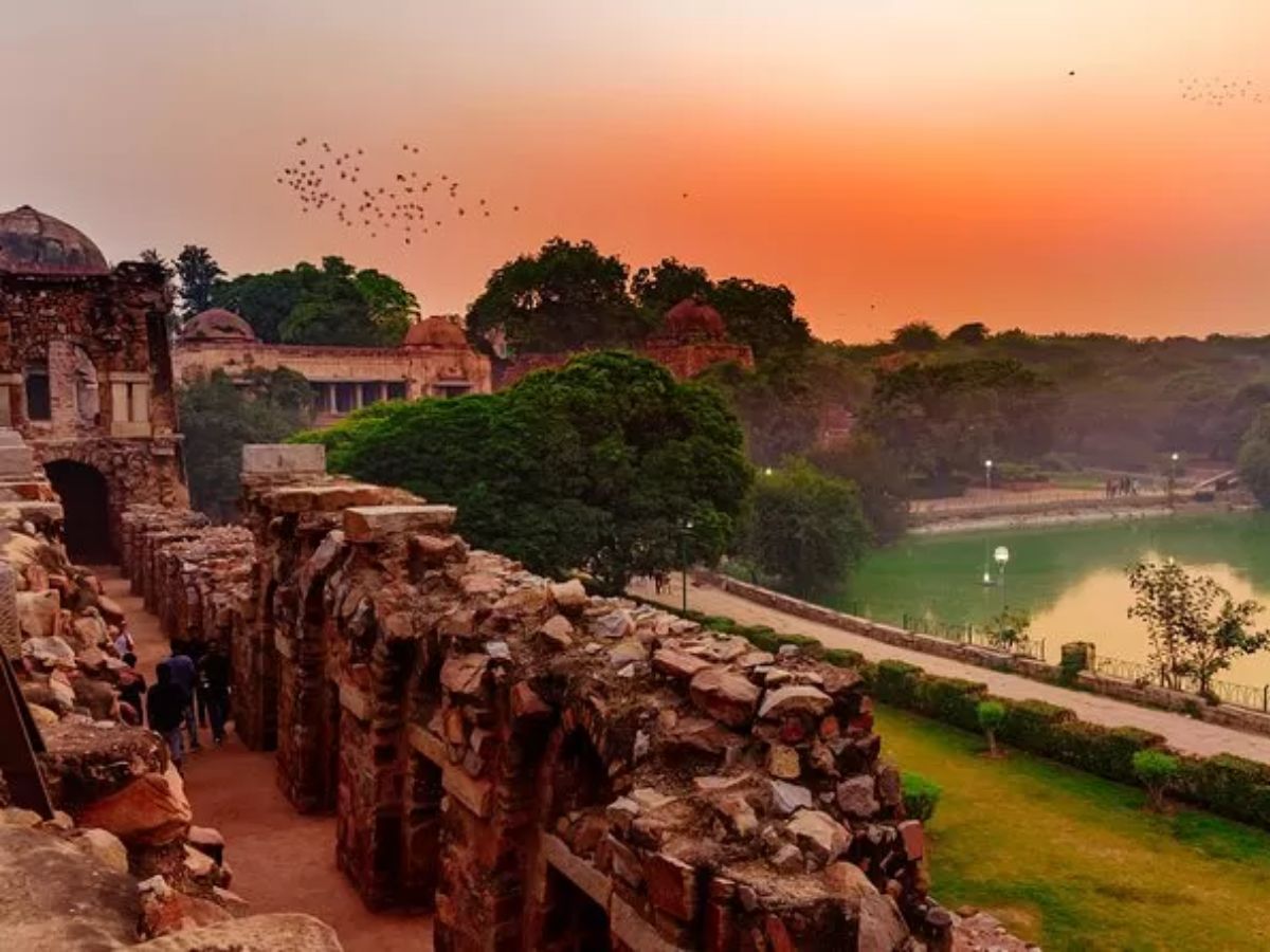 5-best-delhi-picnic-spots-to-visit-after-india-gate-ban India Gate Off-Limits? Try These 5 Stunning Picnic Spots in Delhi Instead - Photo Gallery