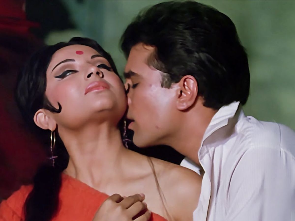 The Hidden Story Behind “Chura Liya Hai Tumne” and Why It Still Steals Hearts of Millions - Photo Gallery