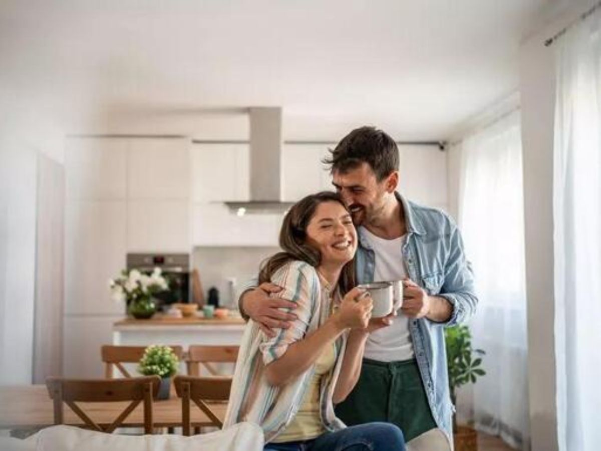 relationship-tips-6-weekday-habits-to-make-your-relation-more-healthier 6 Weekday Habits of People in the Happiest Relationships - Photo Gallery