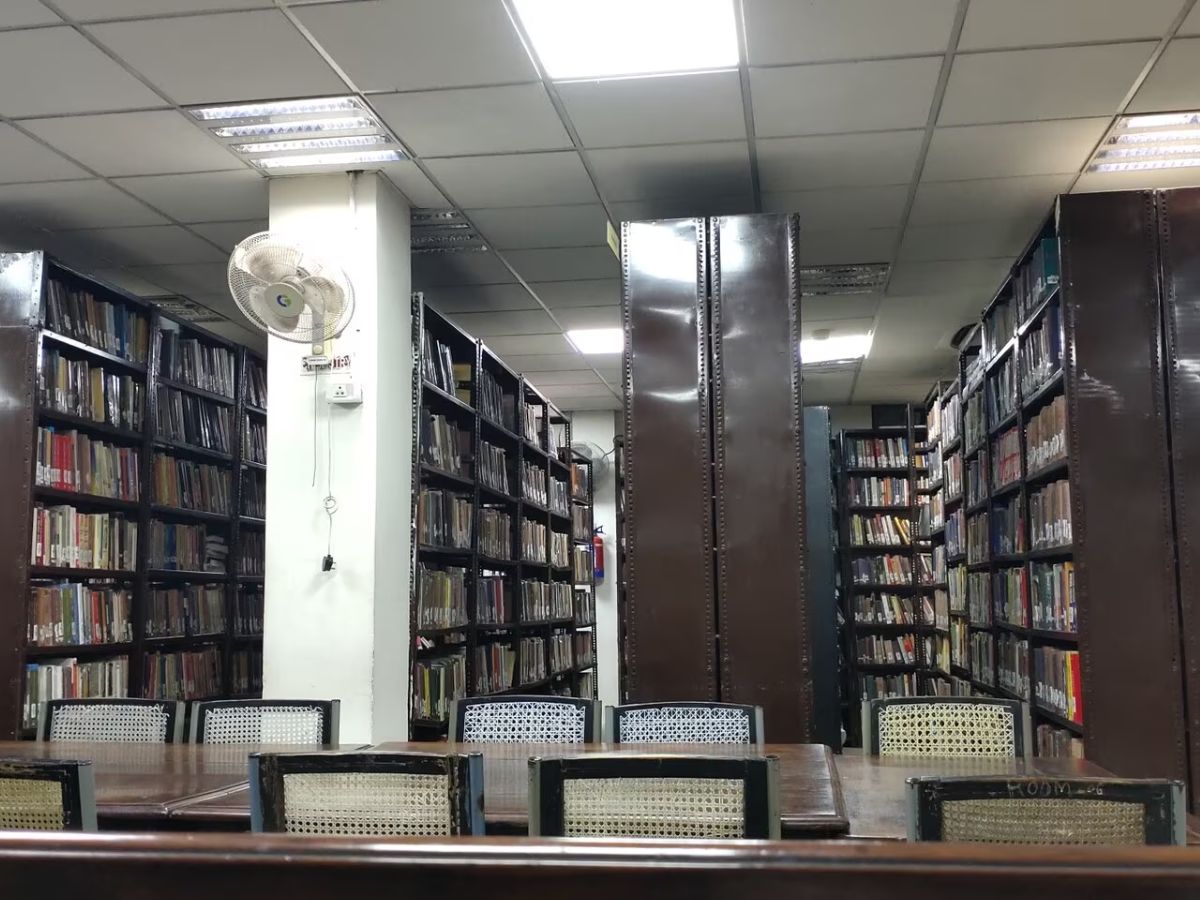 delhis-iconic-libraries-a-journey-through-pages Delhi’s Iconic Libraries: A Journey Through Pages - Photo Gallery