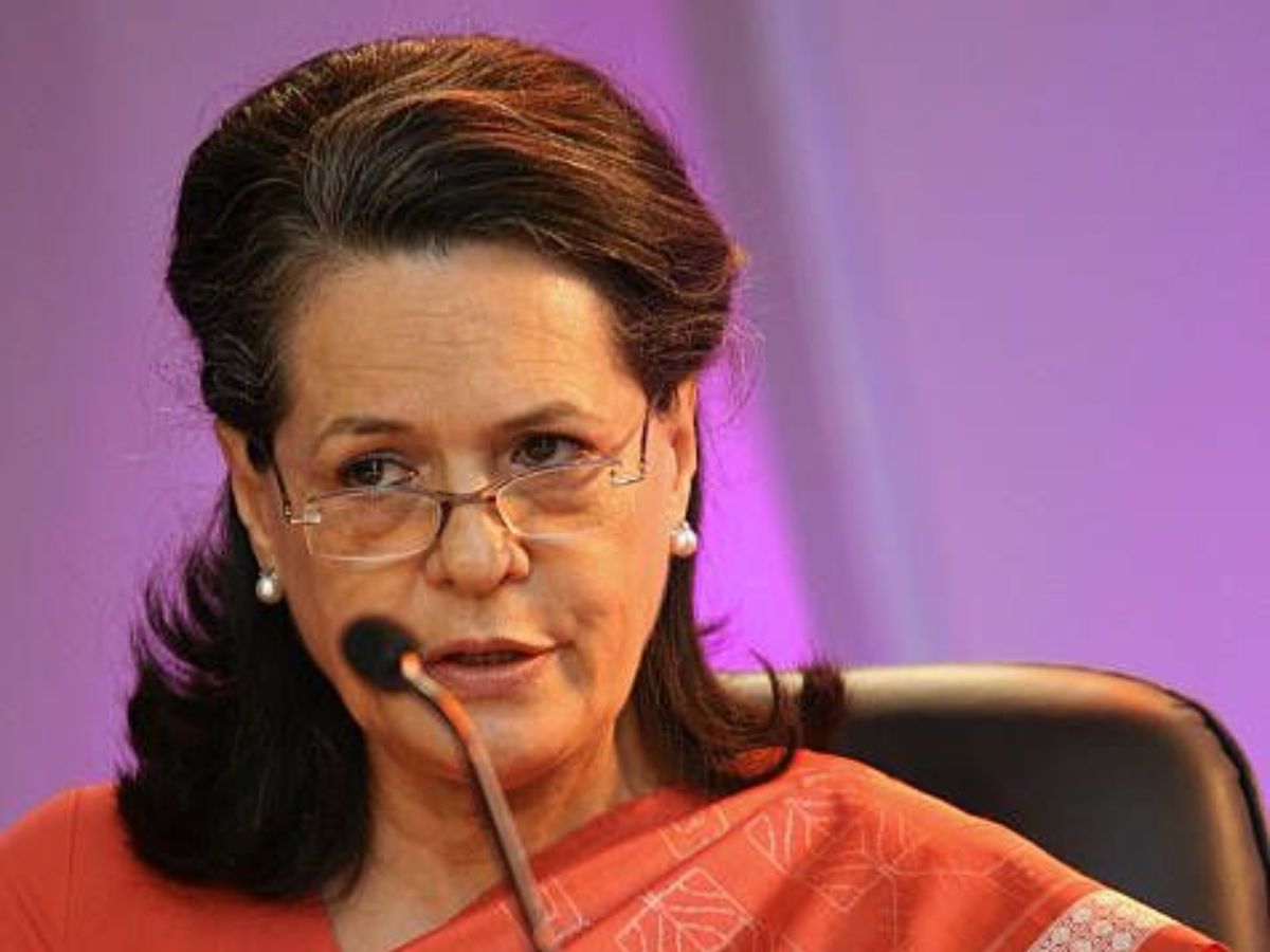 women-who-roared-indias-fiercest-and-most-controversial-female-political-leaders-in-pics Sonia Gandhi(Image Credit- Pinterest) - Photo Gallery