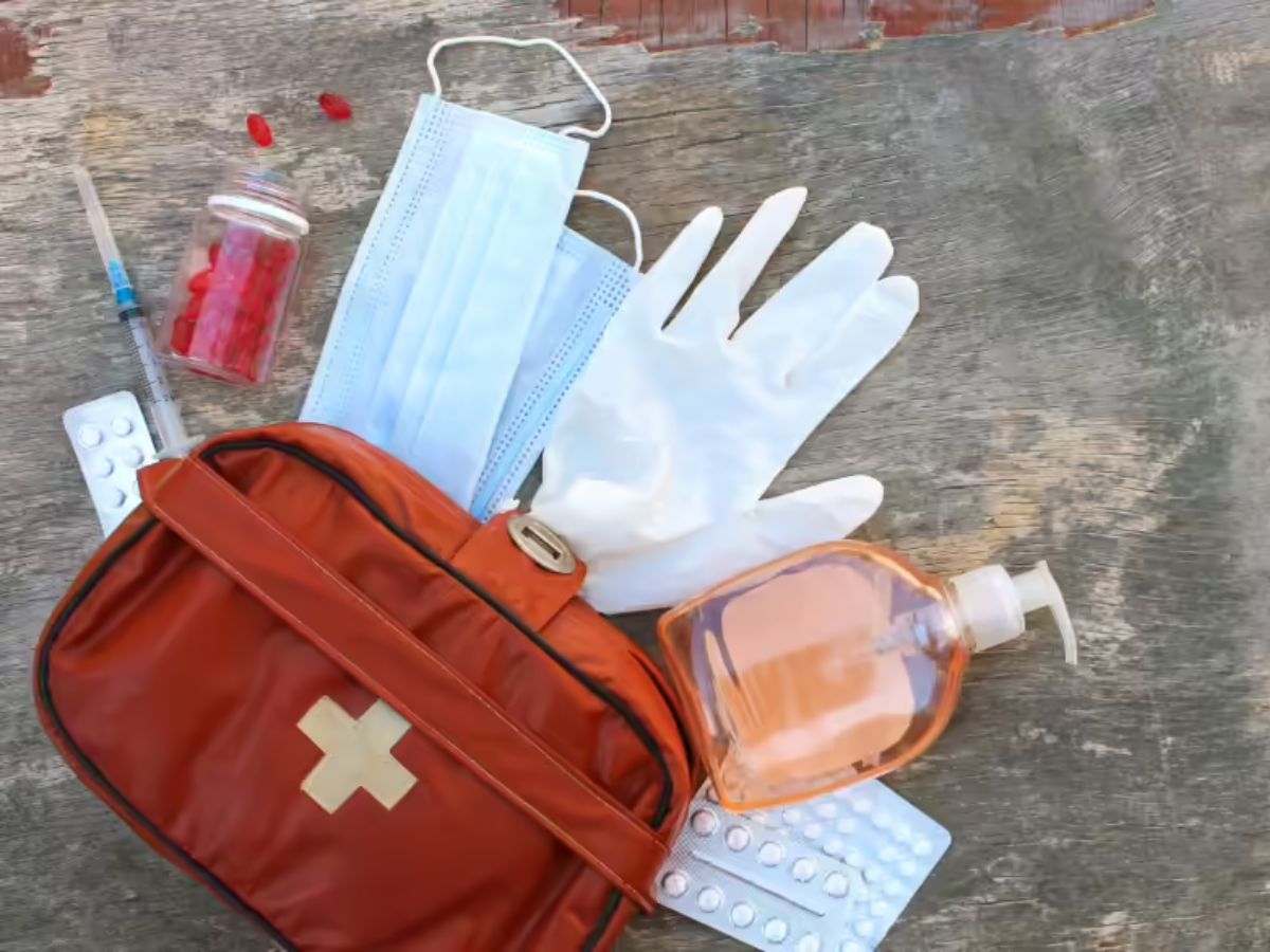 6-must-have-travel-essentials-accessories-every-woman-needs-for-a-perfect-trip 6 Must-Have Travel Essentials & Accessories Every Woman Needs for a Perfect Trip - Photo Gallery