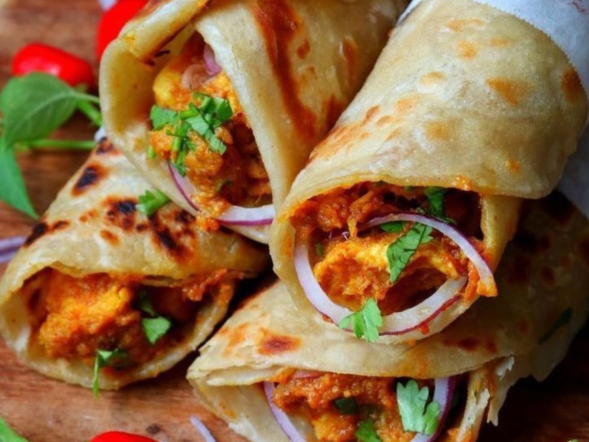7-paneer-roll-recipes-that-are-perfect-for-tiffin-boxes 7 Paneer Roll Recipes That Are Perfect For Tiffin Boxes - Photo Gallery