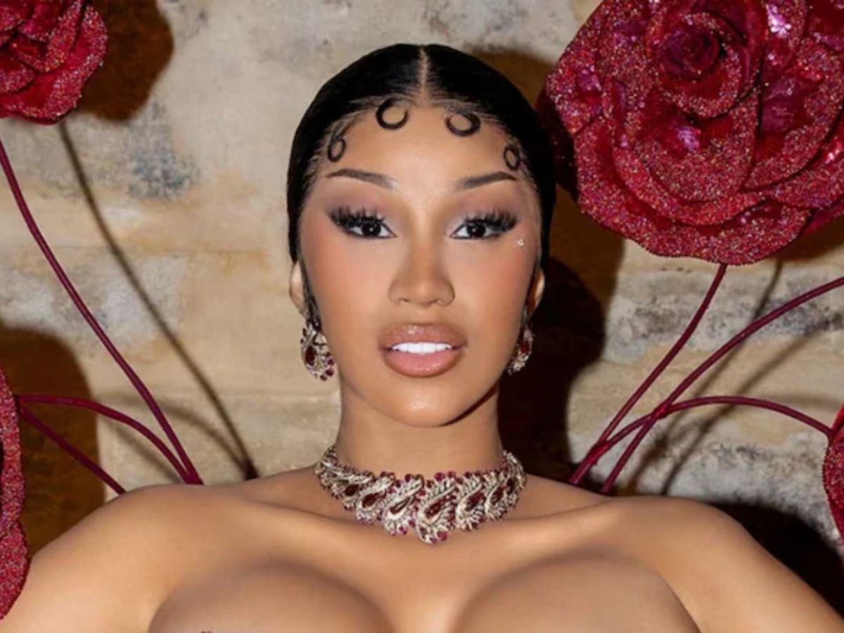 Cardi B Shines in Rahul Mishra & Tanishq Diamonds at Paris Haute Couture Week 2025 - Photo Gallery