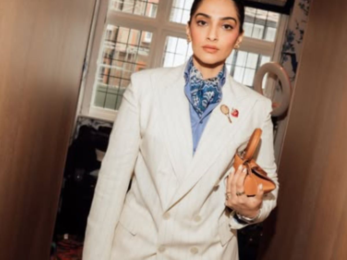 priyanka-to-urvashi-heres-who-serves-the-looks-at-wimbledon-2025 Priyanka to Urvashi: Here’s who serves the looks at Wimbledon 2025 - Photo Gallery