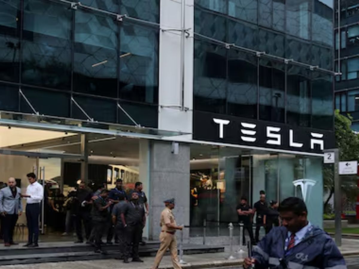 tesla-india-showroom-how-model-3-y-stack-up-against-audi-bmw-mercedes-evs Tesla India Showroom: How Model 3 & Y Stack Up Against Audi, BMW & Mercedes EVs - Photo Gallery
