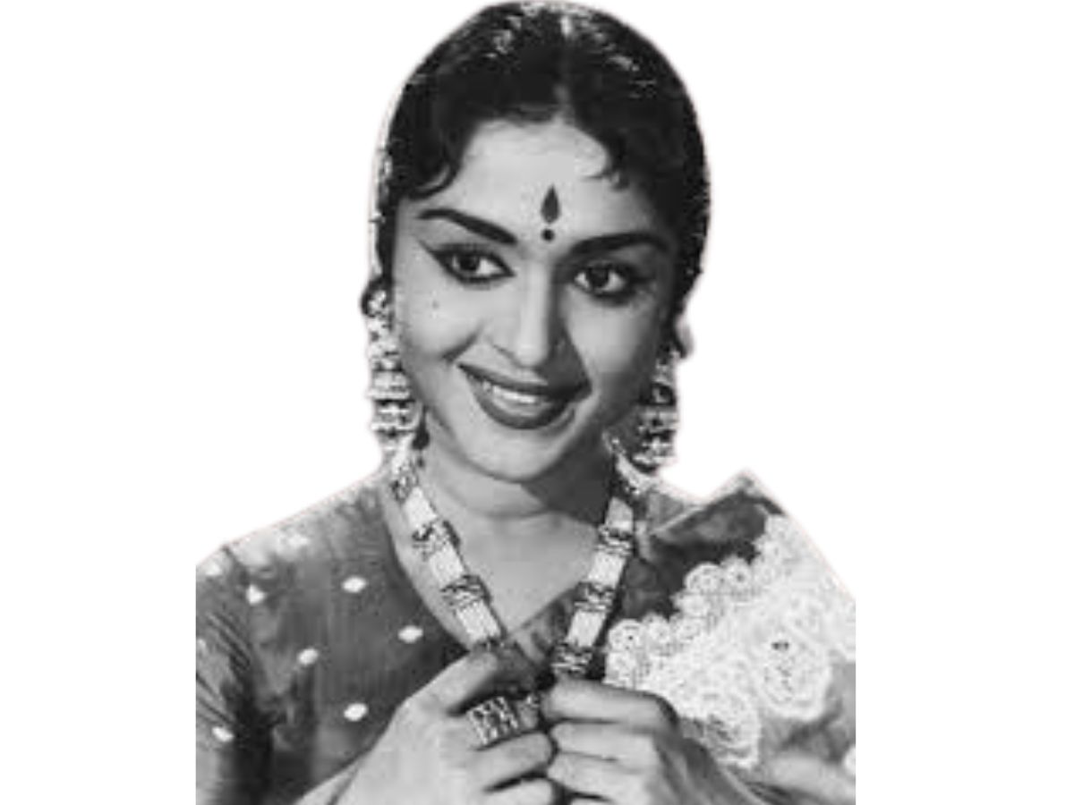 legendary-actress-b-saroja-devi-dies-from-padma-bhushan-to-ntr-award-all-her-major-honours B Saroja Devi Dies: From Padma Bhushan to NTR Award, All Her Major Honours - Photo Gallery