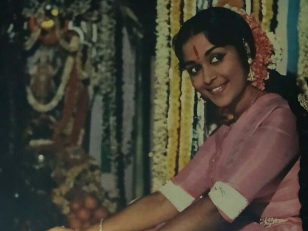 legendary-actress-b-saroja-devi-dies-from-padma-bhushan-to-ntr-award-all-her-major-honours B Saroja Devi Dies: From Padma Bhushan to NTR Award, All Her Major Honours - Photo Gallery
