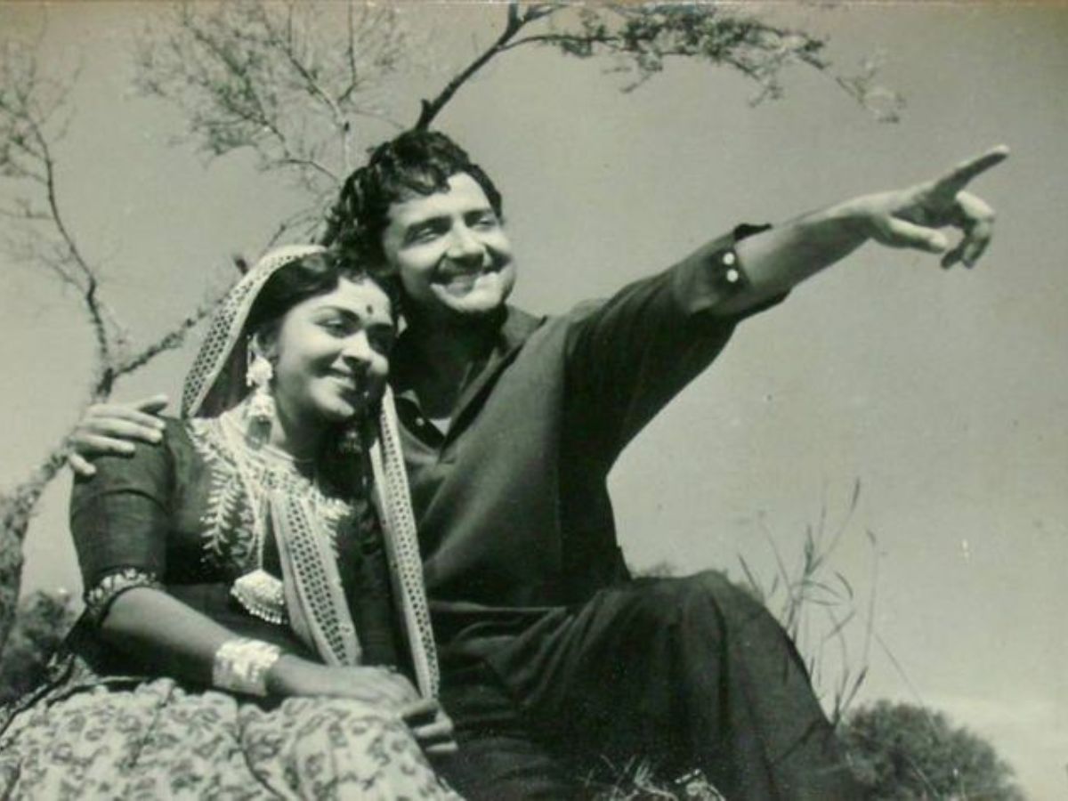 legendary-actress-b-saroja-devi-dies-from-padma-bhushan-to-ntr-award-all-her-major-honours B Saroja Devi Dies: From Padma Bhushan to NTR Award, All Her Major Honours - Photo Gallery