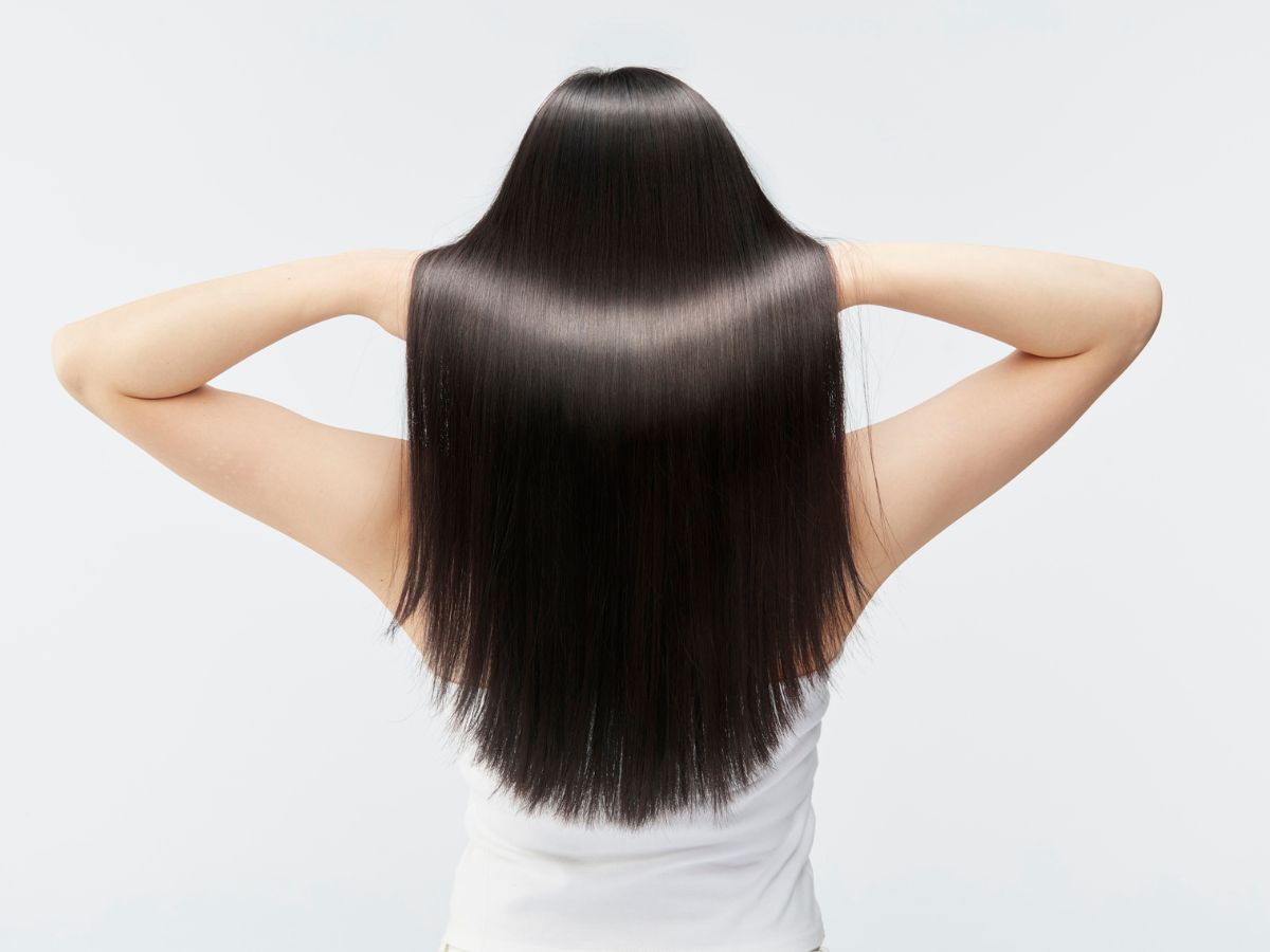 why-you-should-never-brush-wet-hair Why You Should Never Brush Wet Hair? - Photo Gallery