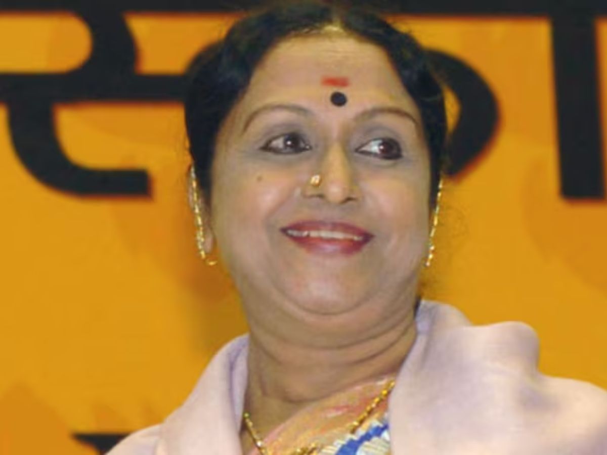 7-blockbuster-films-that-made-b-saroja-devi-a-south-indian-screen-legend 7 Blockbuster Films That Made B. Saroja Devi a South Indian Screen Legend - Photo Gallery