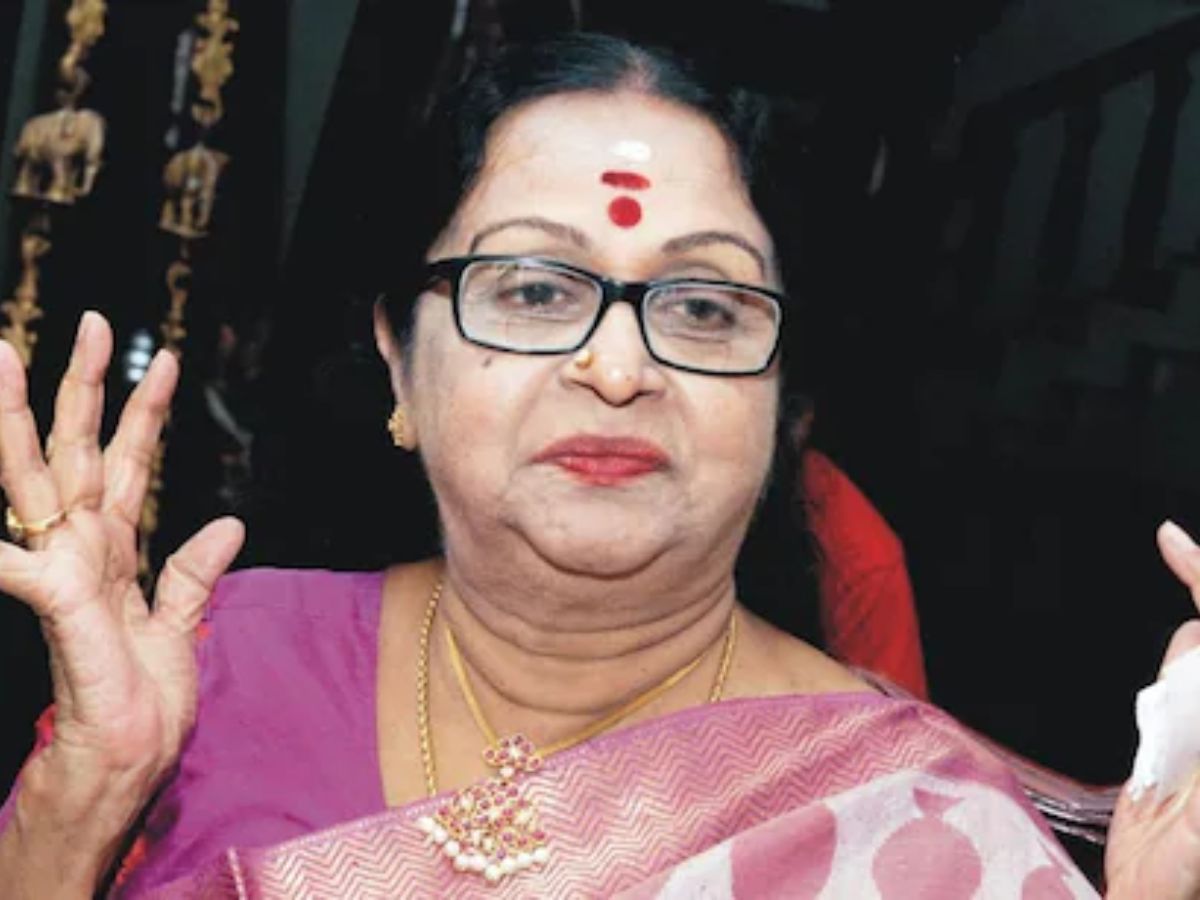 7-blockbuster-films-that-made-b-saroja-devi-a-south-indian-screen-legend 7 Blockbuster Films That Made B. Saroja Devi a South Indian Screen Legend - Photo Gallery