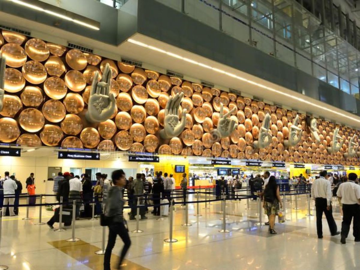 from-atlanta-to-shanghai-10-busiest-airports-hub-that-never-sleep-showcasing-the-dynamic-nature-of-global-aviation 10 Busiest Airports Hub That Never Sleep: From Atlanta to Shanghai - Photo Gallery