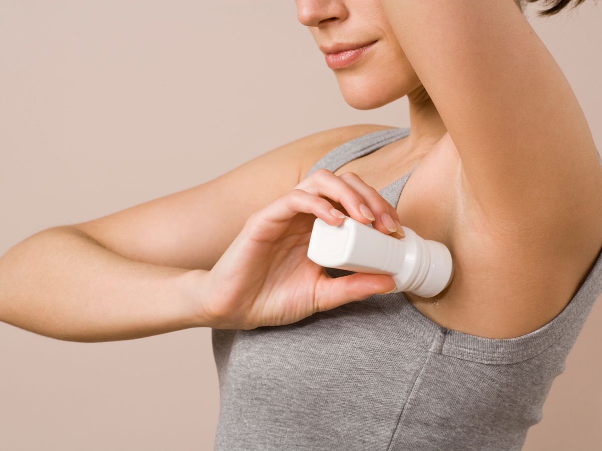 7 Monsoon Hygiene Essentials Every Office-Going Woman Must Carry - Photo Gallery
