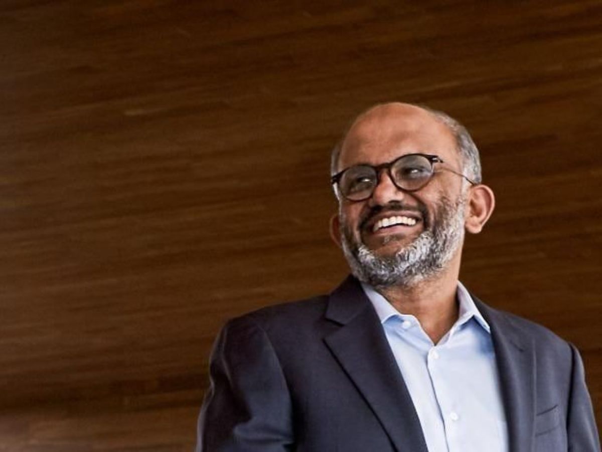 from-googles-sundar-pichai-to-apples-sabih-khan-indian-origin-tech-leaders-dominating-global-tech-giants From Google’s Sundar Pichai to Apple’s Sabih Khan: Indian-Origin Tech Leaders Dominating Global Tech Giants - Photo Gallery