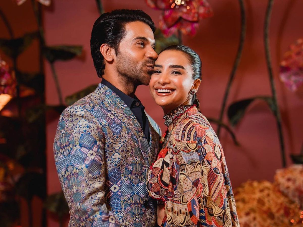 see-cute-photos-of-couple-who-is-expecting-a-child-rajkumar-rao-and-patralekha-effortlessly-radiates-charm-and-affection-in-every-snapshot See Cute Photos Of Couple Who Is Expecting A Child? Rajkumar Rao and Patralekha