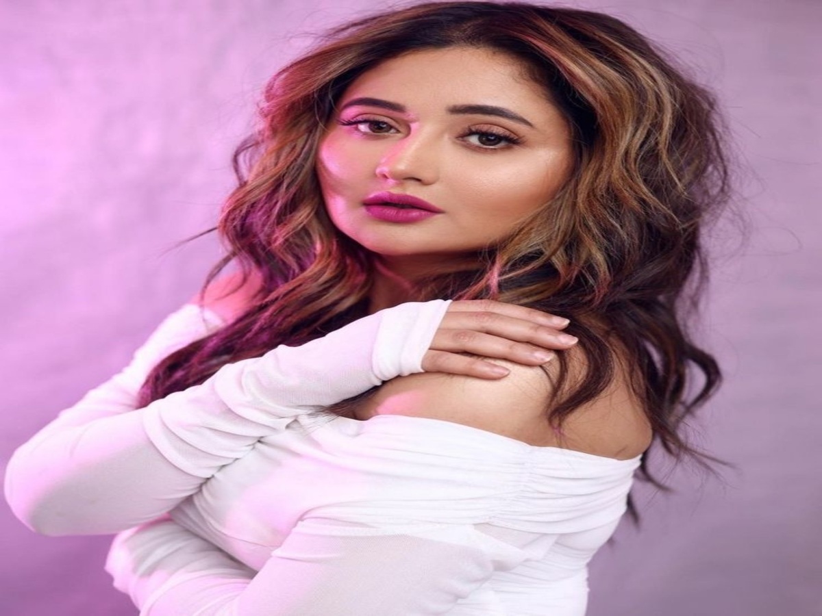 b-grade-heroines-a-comparison-of-then-and-now-you-wont-believe-the-transformation B-Grade Heroines: A Comparison of Then and Now – You Won’t Believe the Transformation! - Photo Gallery
