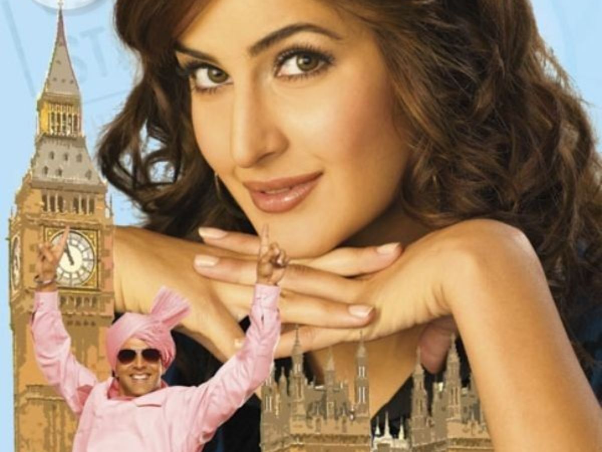 katrina-kaifs-birthday-is-coming-up-celebrate-by-watching-her-top-7-movies-including-hot-scenes-like-kiss-with-hrithik-roshan-and-akshay-kumar Katrina Kaif’s Birthday is Coming Up! Celebrate by Watching Her Top 7 Movies - Photo Gallery