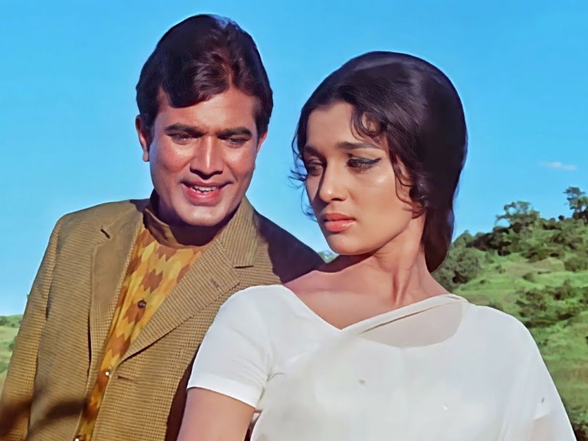 kishore-kumar-yeh-shaam-mastani-hear-why-this-evergreen-bollywood-song-remain-the-ultimate-romantic-classic Kishore Kumar’s ‘Yeh Shaam Mastani’: Hear Why This Evergreen Bollywood Song Remain’s The Ultimate Romantic Classic! - Photo Gallery