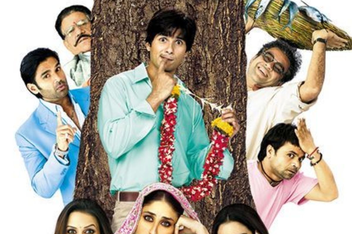 Top 7 Paresh Rawal Comedy Films You Must Watch Online For A Laughter Riot - Photo Gallery