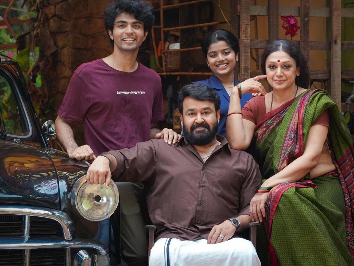 latest-malayalam-movies-released-in-2025-that-went-blockbuster Latest Malayalam Movies Released in 2025 That Went Blockbuster - Photo Gallery