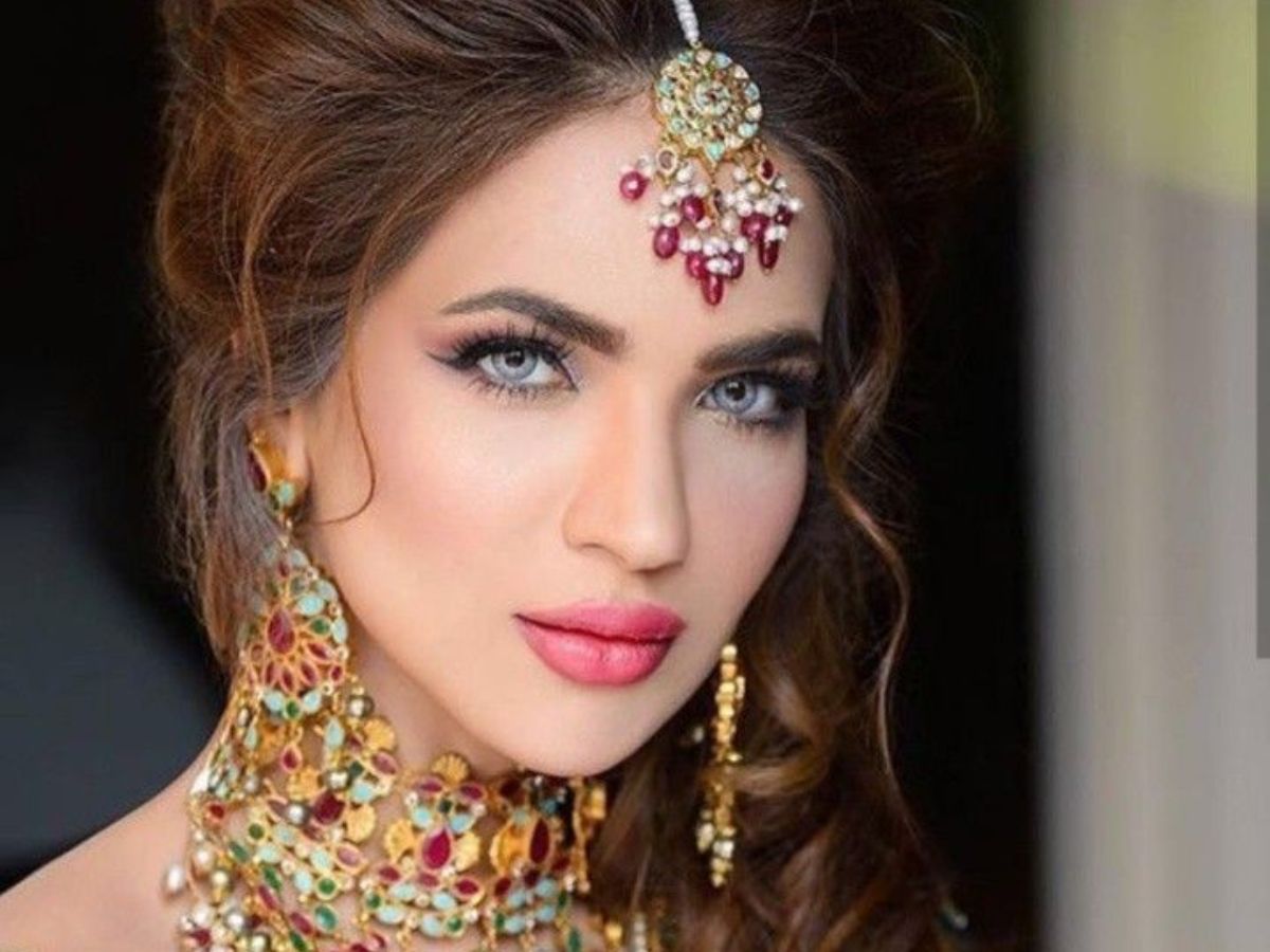 in-the-memory-of-humaira-asghar-iconic-roles-and-artistic-legacy-her-powerful-performances-in-tevelision-drama In The Memory Of Humaira Asghar: Iconic Roles and Artistic Legacy - Photo Gallery