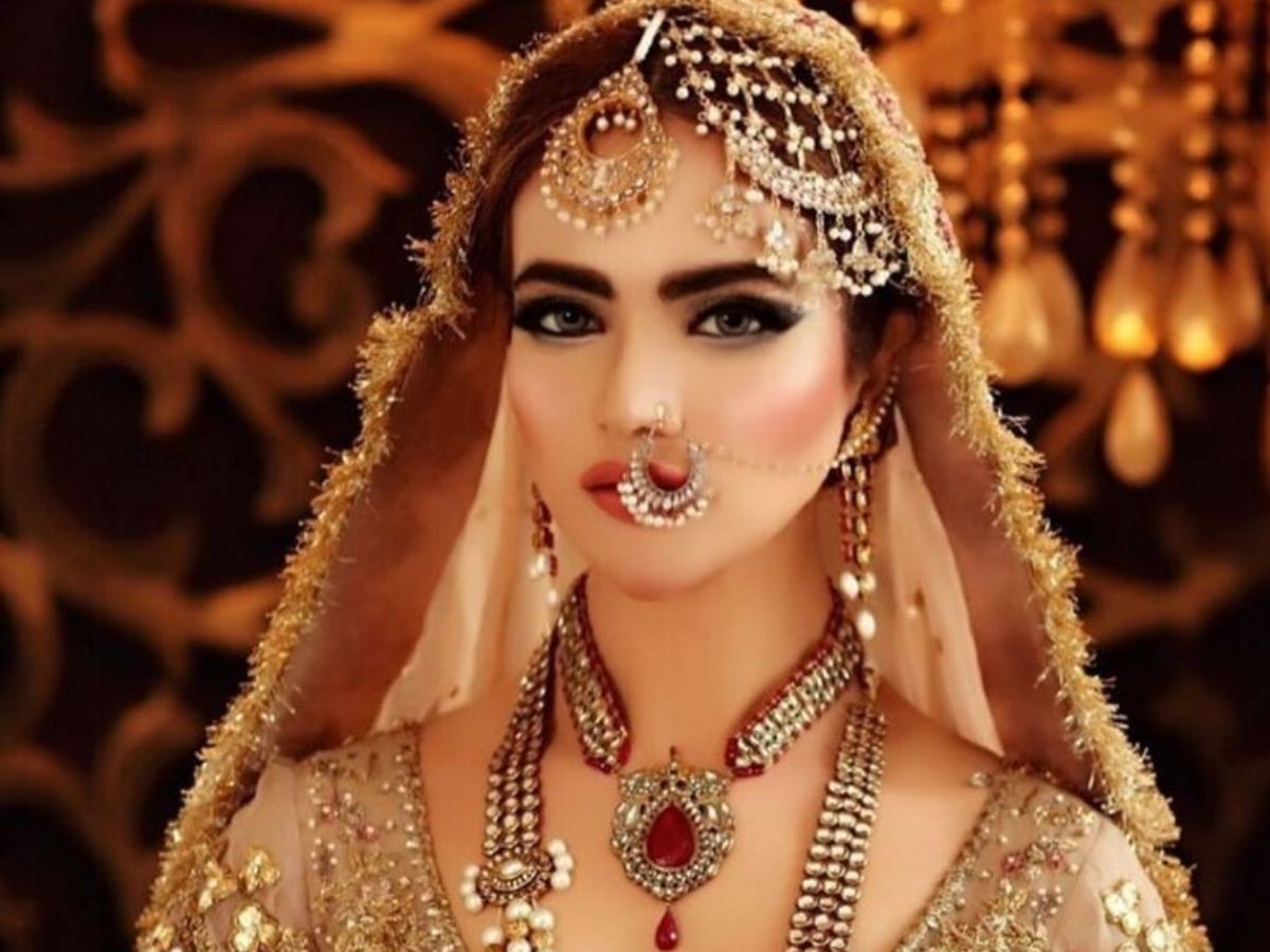 in-the-memory-of-humaira-asghar-iconic-roles-and-artistic-legacy-her-powerful-performances-in-tevelision-drama In The Memory Of Humaira Asghar: Iconic Roles and Artistic Legacy - Photo Gallery