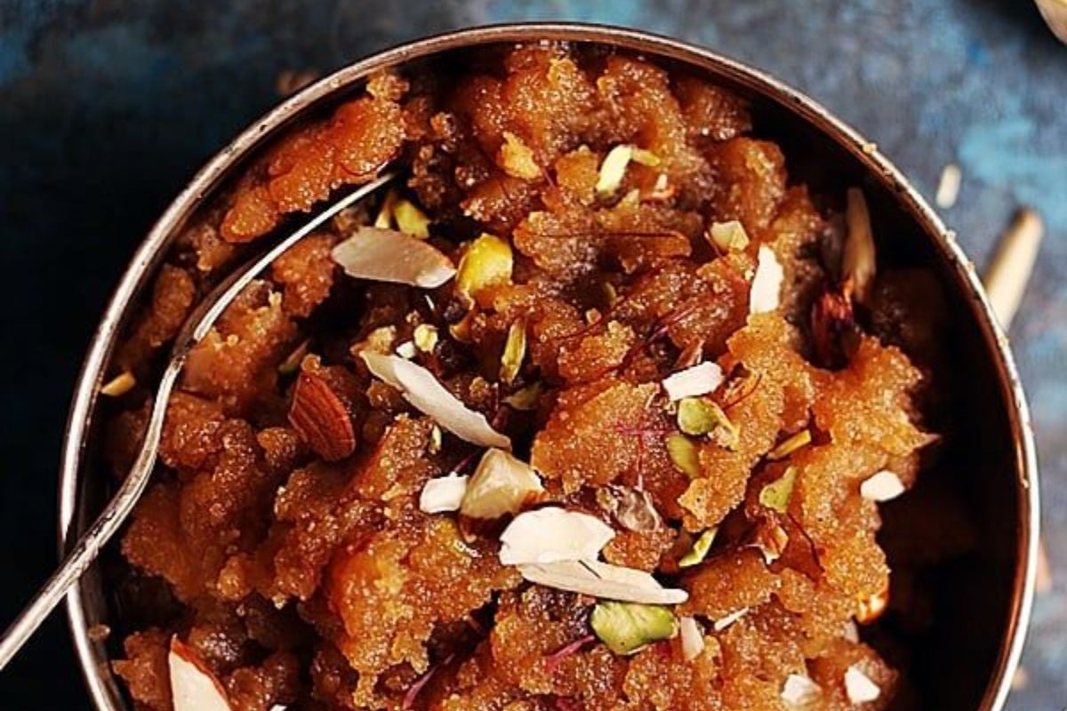 7-types-of-halwa-you-can-make-at-home 7 Types Of Halwa You Can Make At Home - Photo Gallery