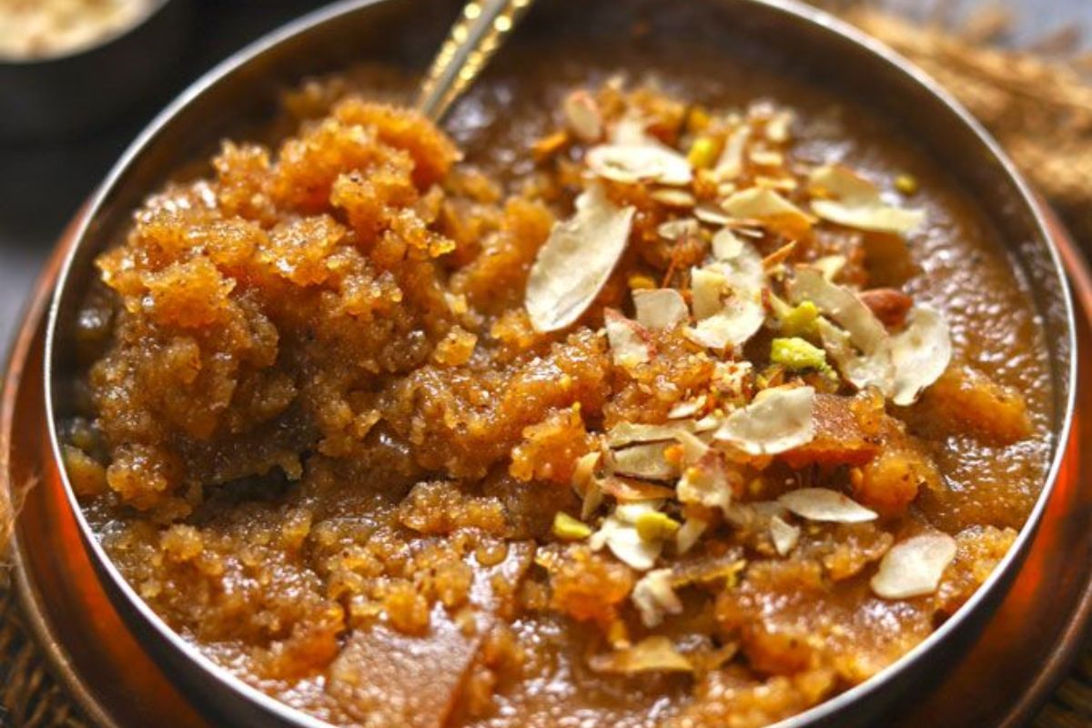 7-types-of-halwa-you-can-make-at-home 7 Types Of Halwa You Can Make At Home - Photo Gallery