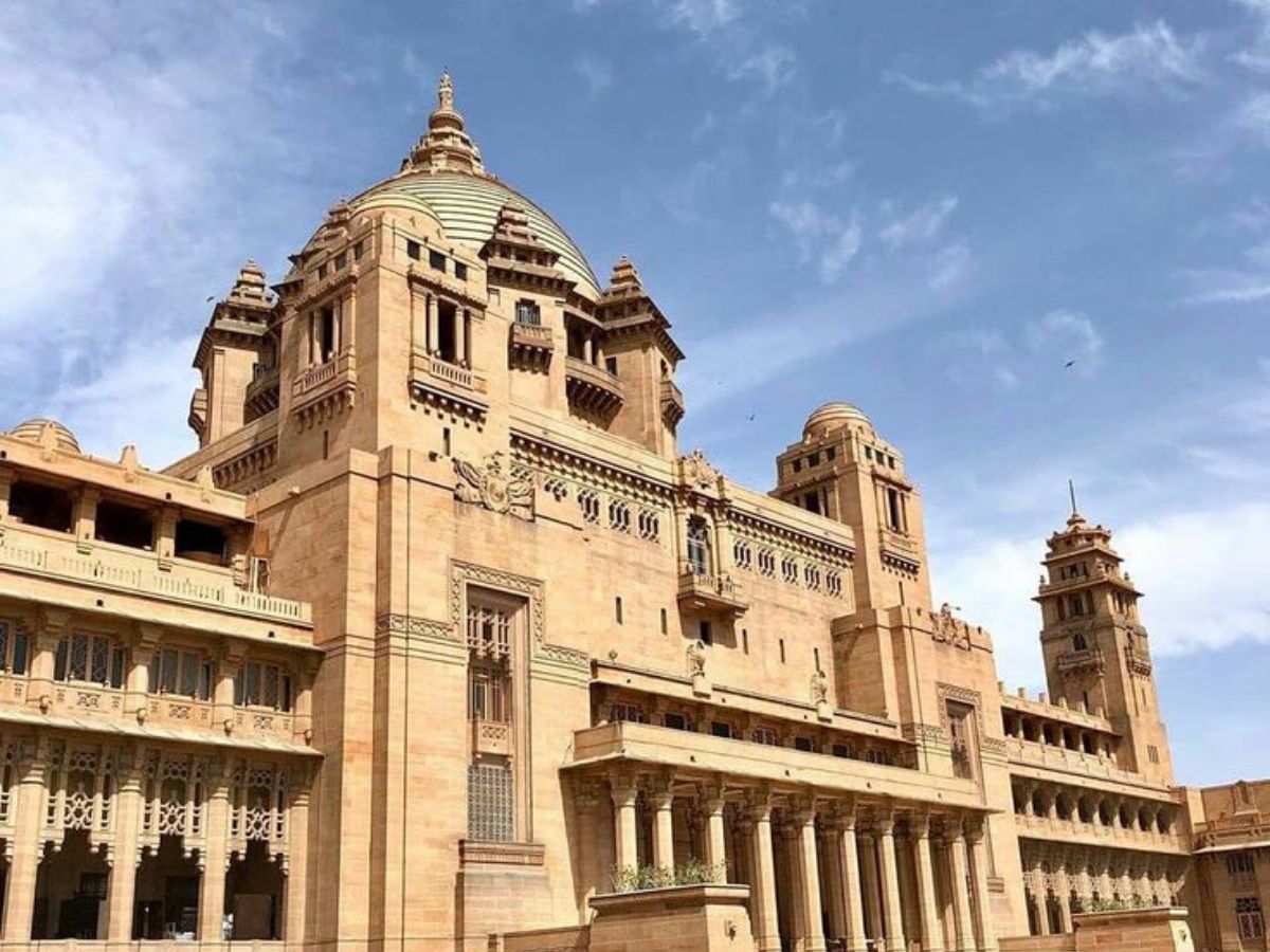 8-stunning-historical-monuments-in-india-where-you-can-stay-from-palaces-to-forts-and-where-history-meets-hospitality 8 Stunning Historical Monuments In India Where You Can Stay: From Palaces To Forts and Where History Meets Hospitality - Photo Gallery