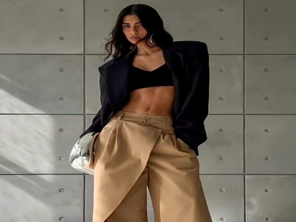 outfit-choices-that-pushed-boundaries-yet-went-unnoticed Outfit Choices That Pushed Boundaries — Yet Went Unnoticed - Photo Gallery