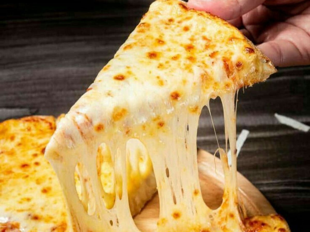 in-pics-five-foods-that-secretly-mess-with-your-sleep Cheesy Food (Image Credit- Pinterest) - Photo Gallery