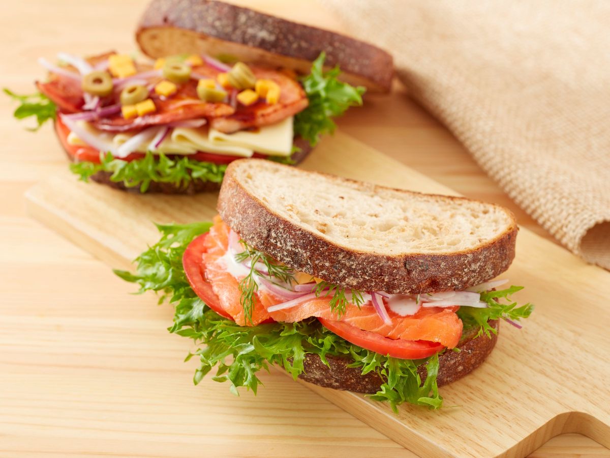 6 Ways To Include Whole Wheat Garlic Bread In Your Diet - Photo Gallery