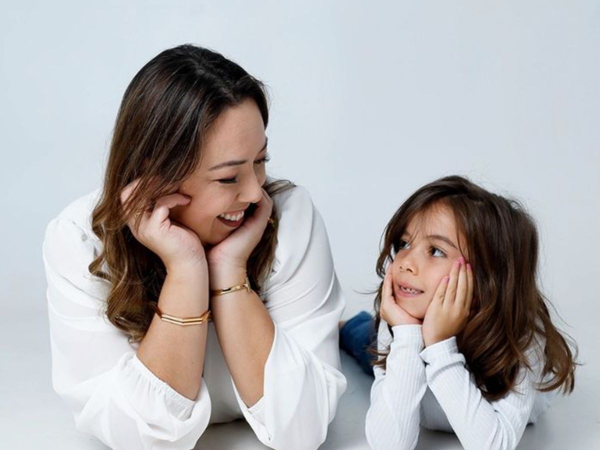 mother-daughter-conversation-lessons-every-mother-should-teach-her-daughter Mother-Daughter conversation: Lessons Every Mother Should Teach Her Daughter - Photo Gallery