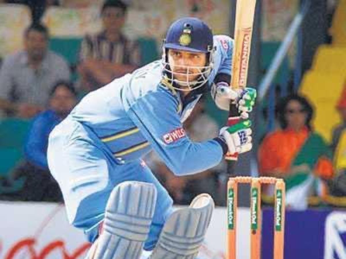sourav-ganguly-turns-53-here-are-6-iconic-innings-that-proves-he-was-a-fearless-captain-in-pics 141 vs South Africa 2000 ICC KnockOut Trophy Final Nairobi(Image Credit- X) - Photo Gallery